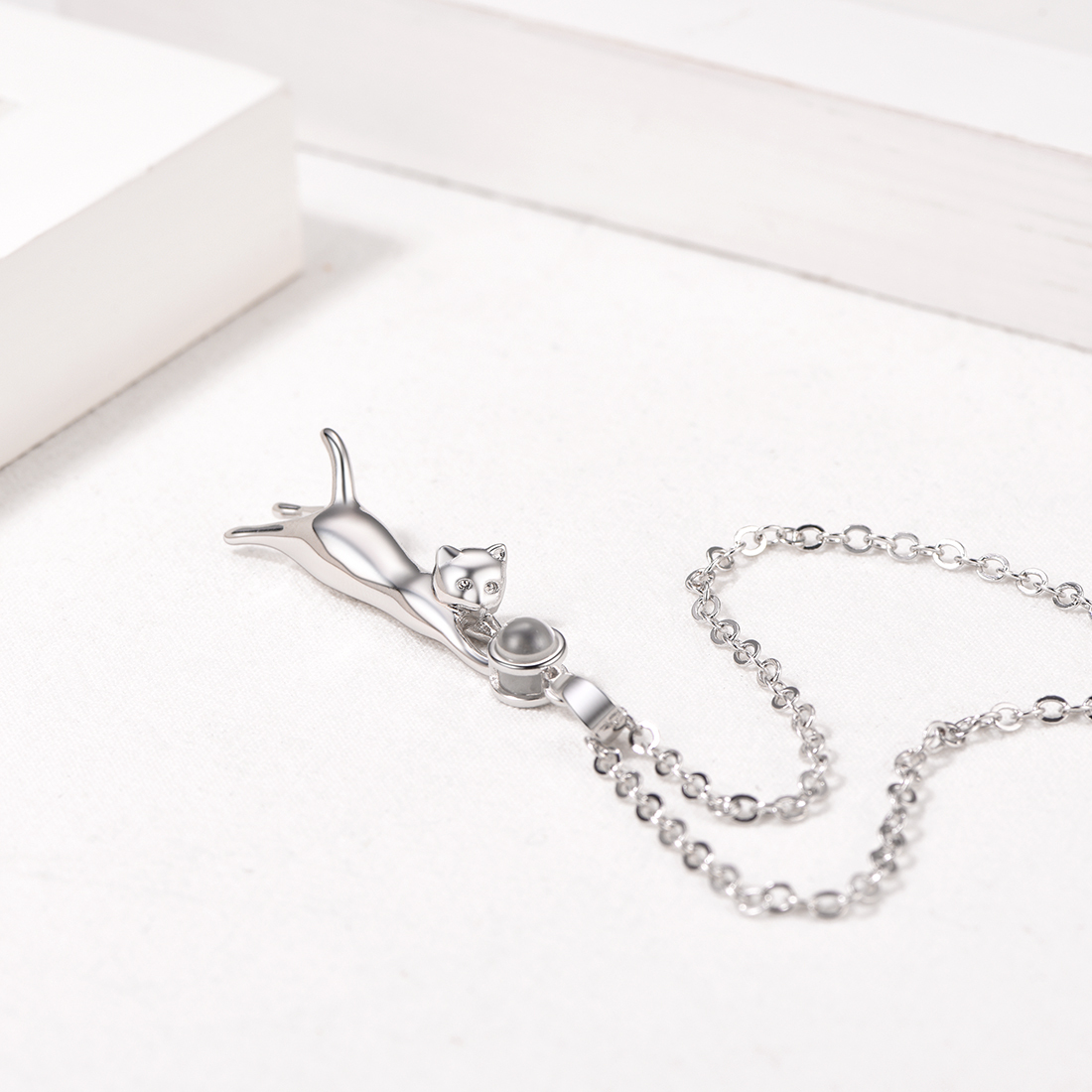 Copper Projection Cat Pendant Necklace Jewelry Gift for Women silver occasion