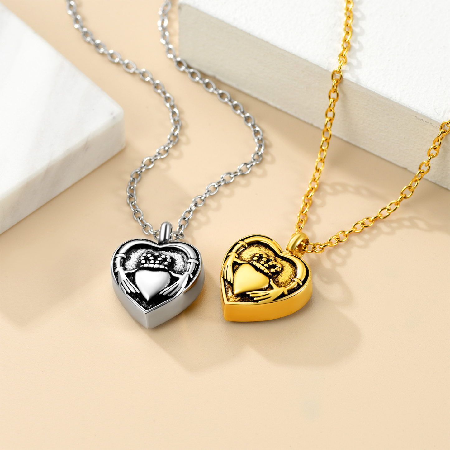 Personalised Photo Urn Necklace for Ashes 2 colors