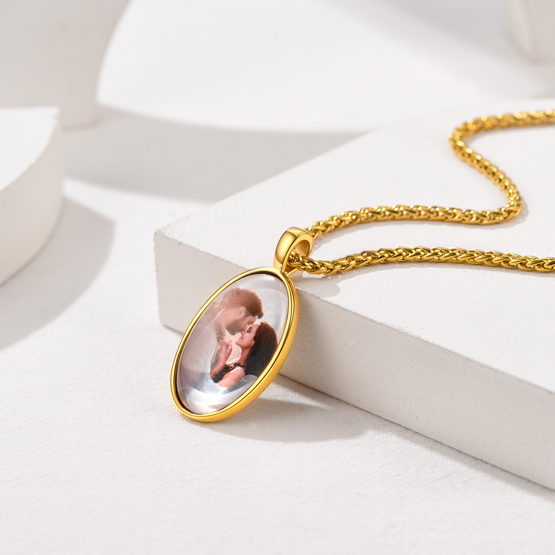 Personalized Engraved Photo Oval Pendant Necklace gold