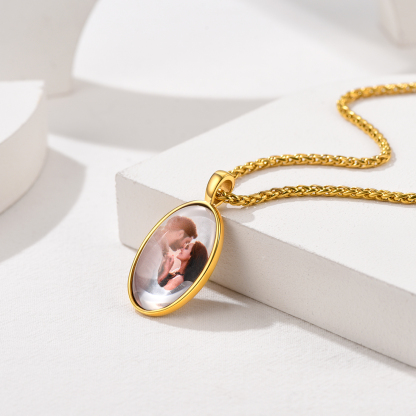 Personalized Engraved Photo Oval Pendant Necklace gold