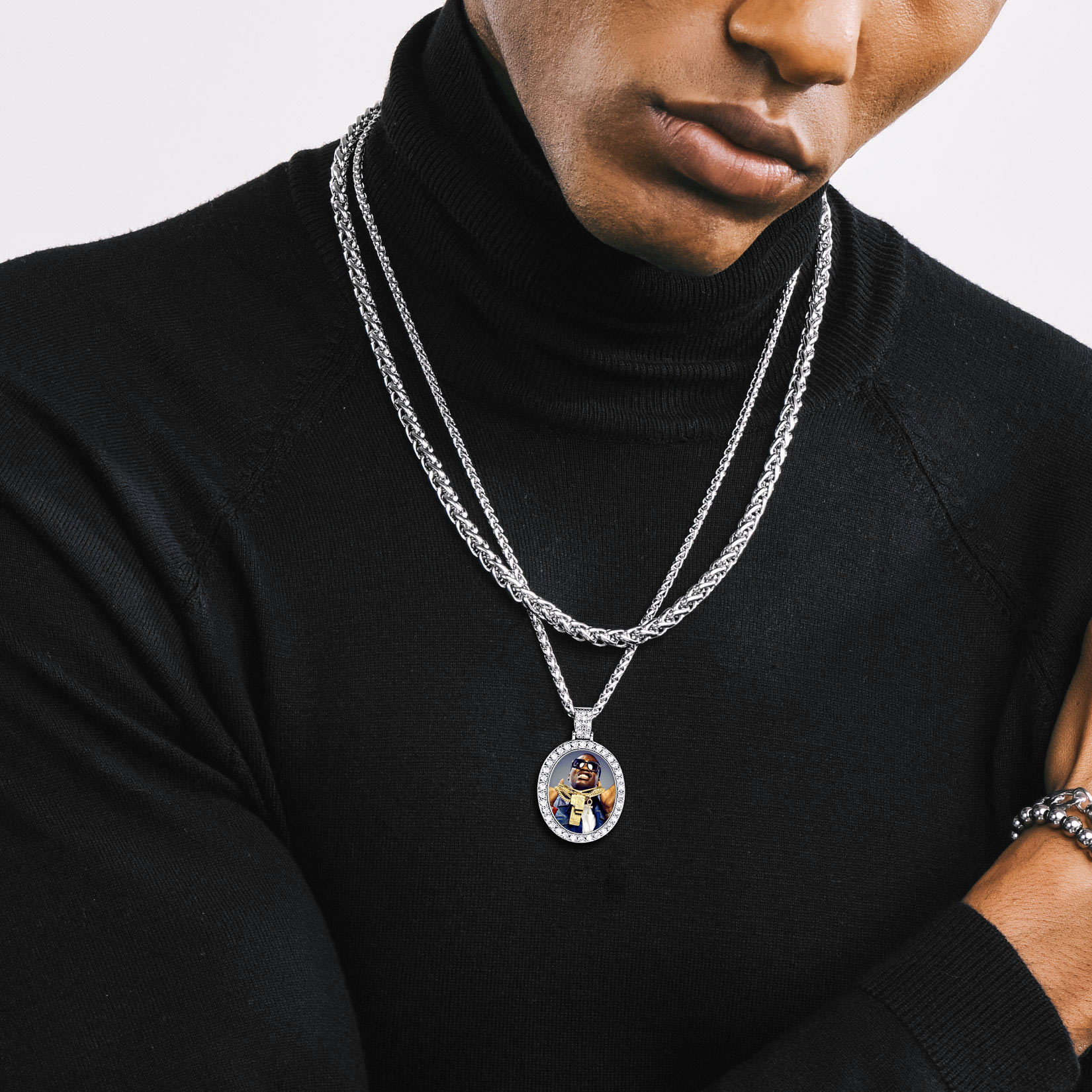 Personalized Photo Oval Pendant Necklace for Men model