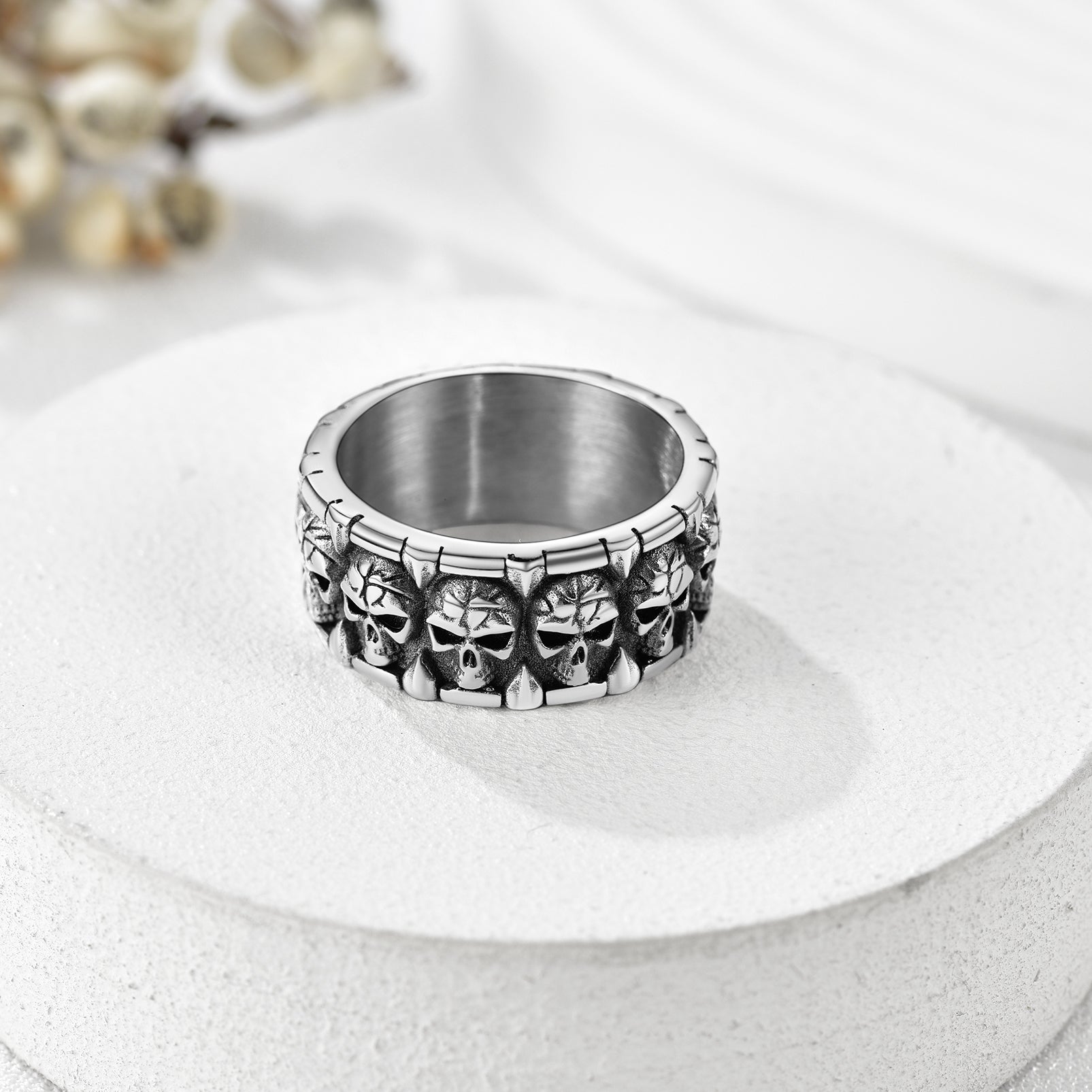Personalized Gothic Skull Claws Ring for Men Women Heartfelt Gift Halloween Gift