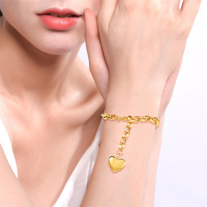 Personalized Heart Charm Gold Bracelet