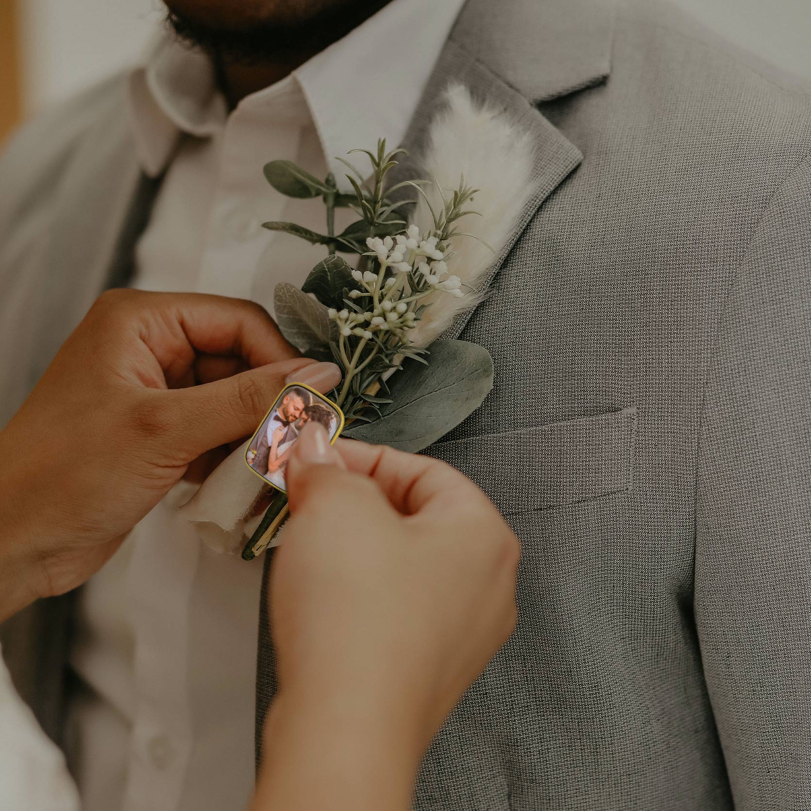 Custom Photo Wedding Bouquet Memorial Brooch Pin