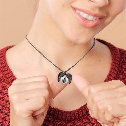 Custom4U Personalized Angel Wings Heart Locket Necklace