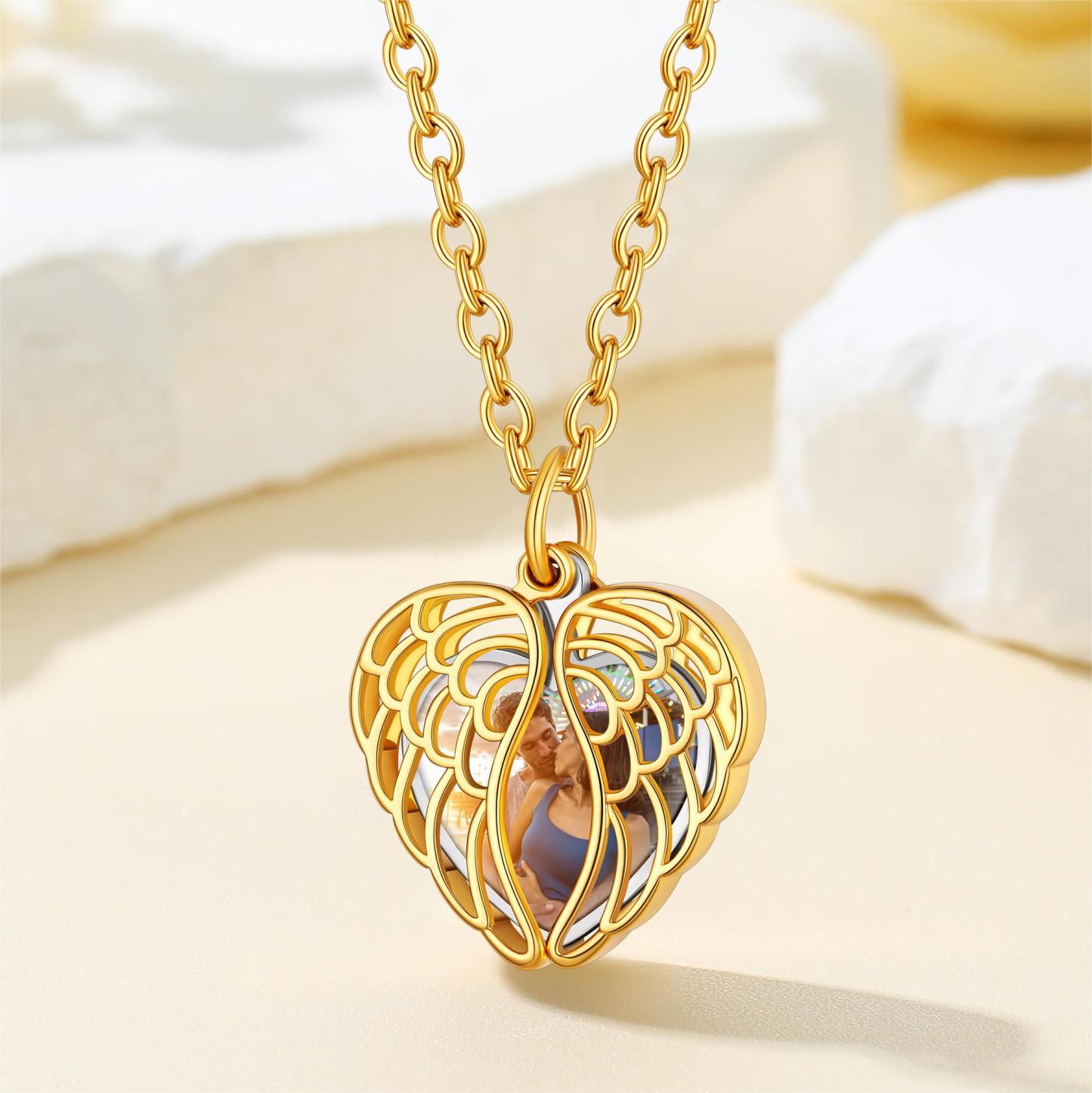 Custom4U Personalized Angel Wings Heart Locket