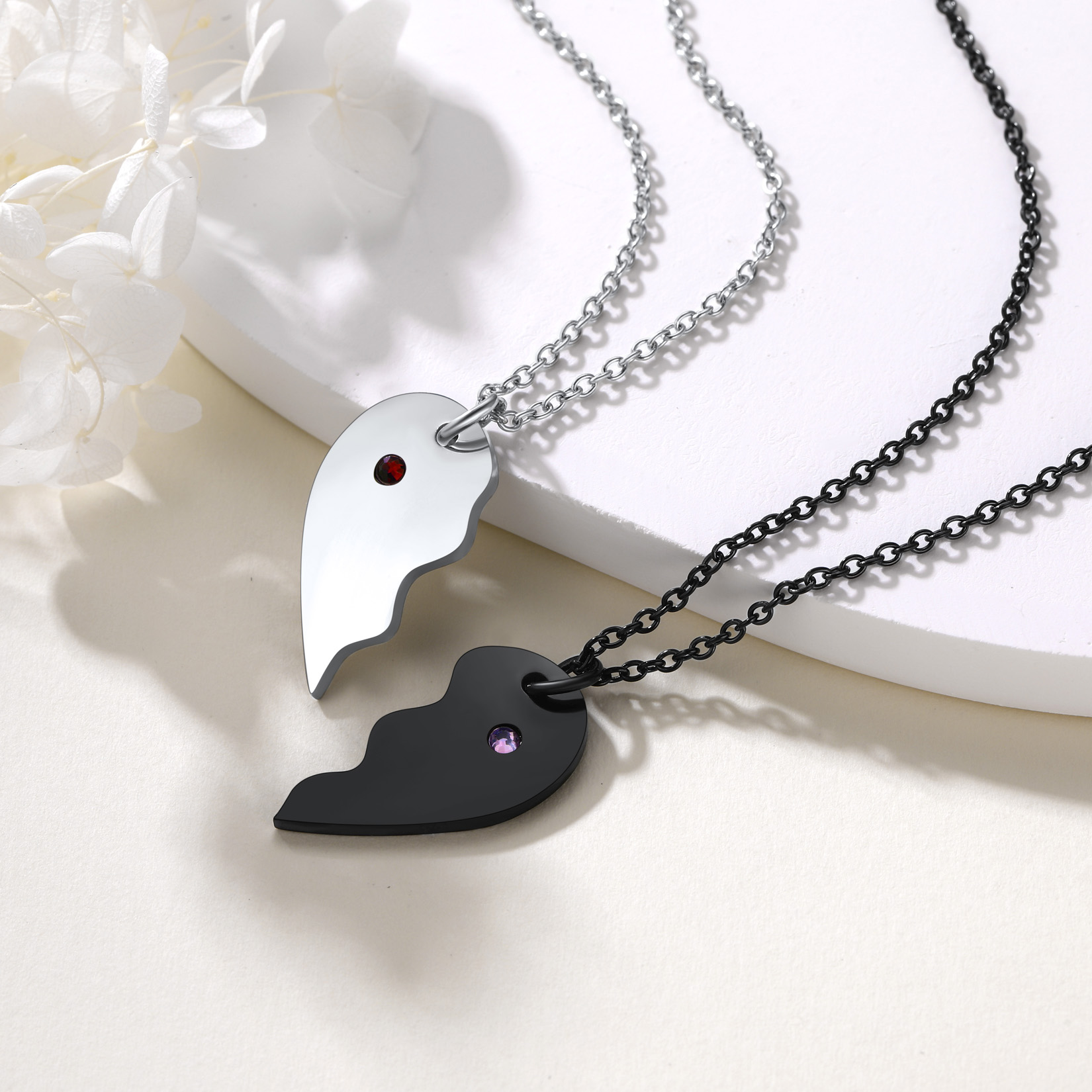  Personalized Birthstone Engraved Puzzle Stitching Pendant Necklace for Couple scene