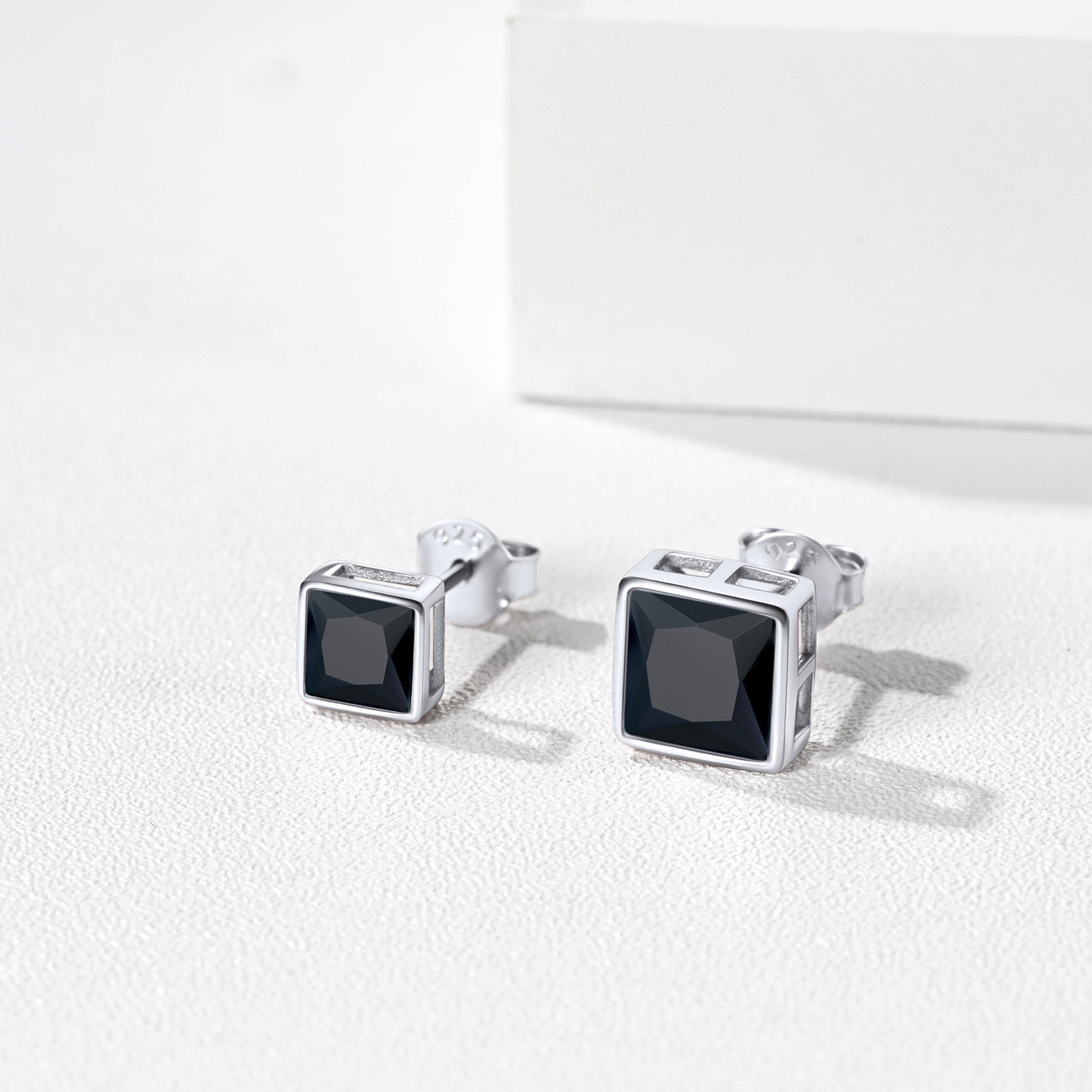 Flash Sale S925 Silver CZ Stud Earrings for Men Women