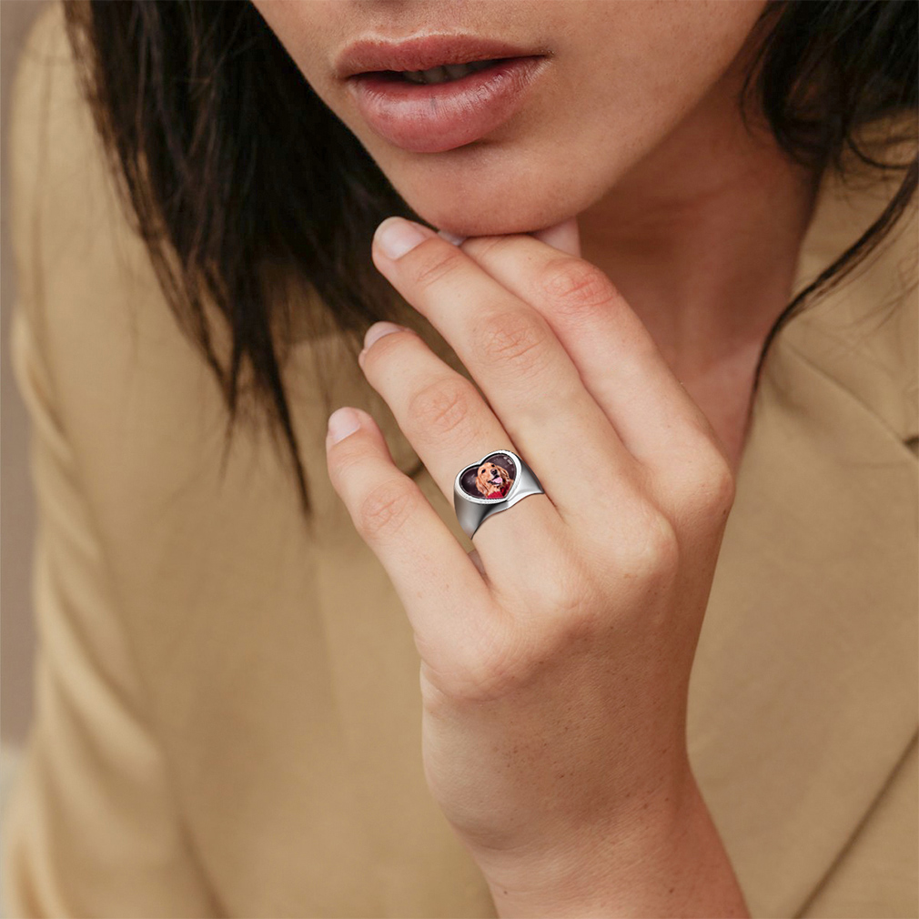 Custom Picture Heart Engraved Signet Ring for Men  women