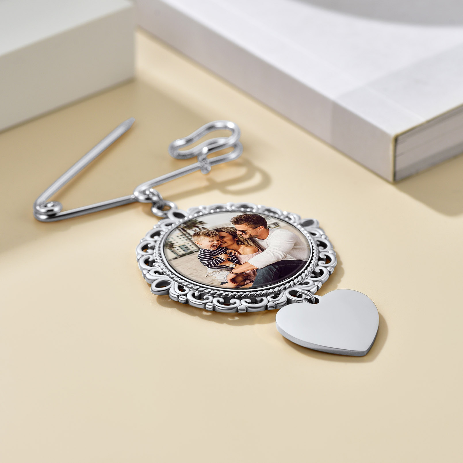 Photo Round Wedding Bouquet Brooch Pin