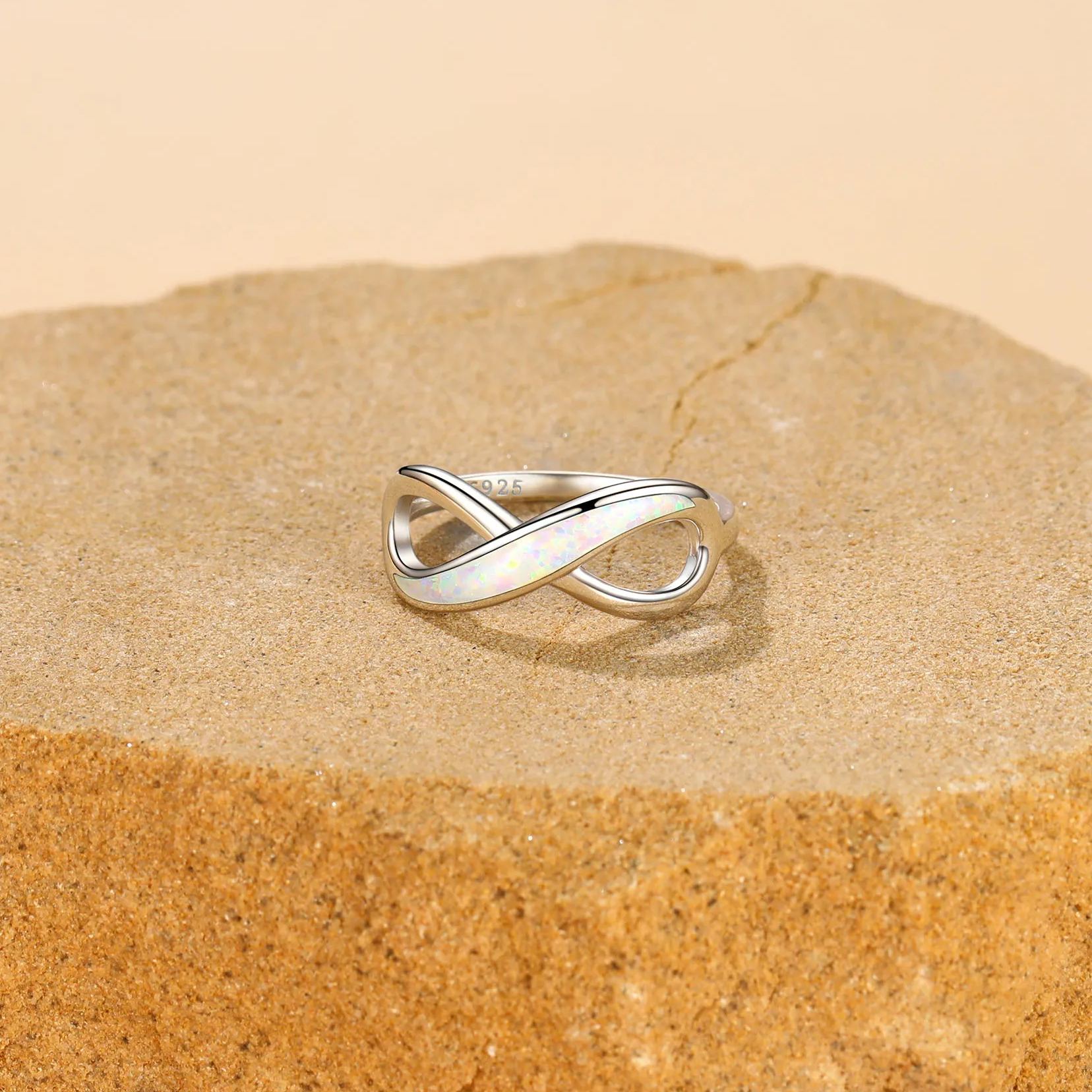 CZ Infinity Knot 925 Sterling Silver Promise Rings For Women DETAIL