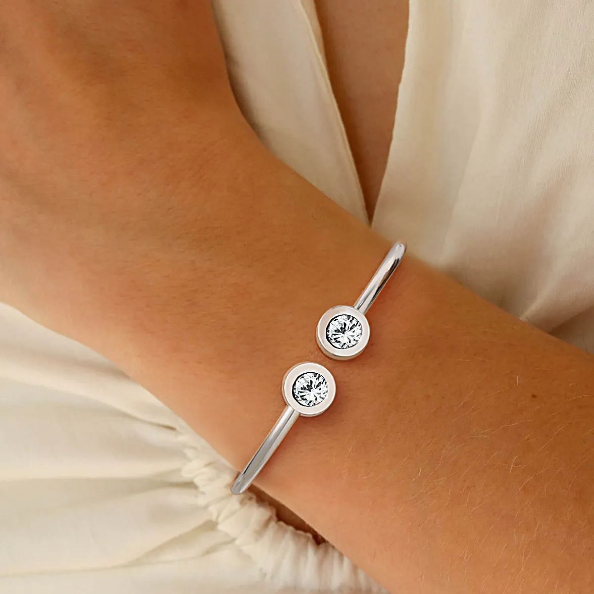 Birthstones Bracelet with Twelve Months Crystal MODEL 