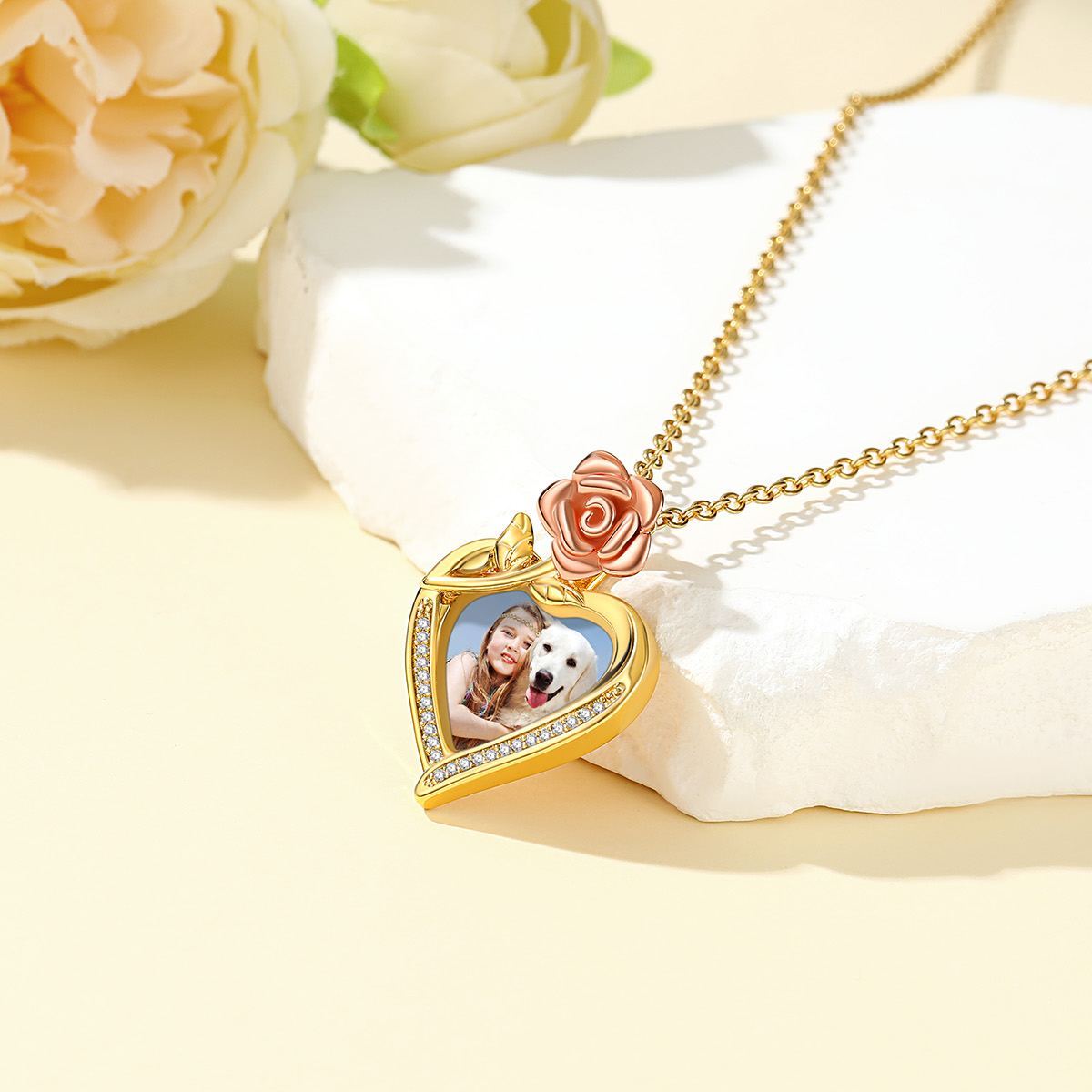 Customized Rose Heart Engraved Necklace gold