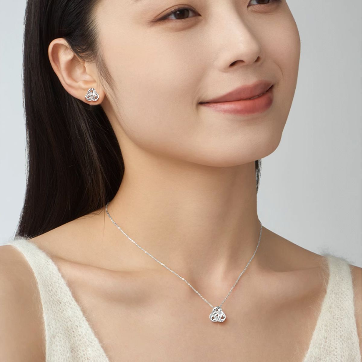 Quadruple Love Knot Necklace for women