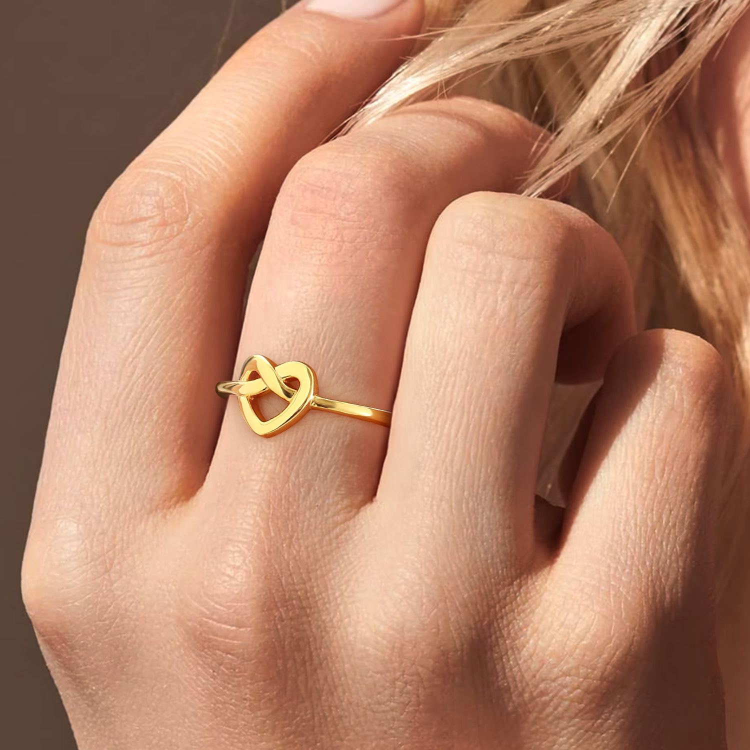 women wearing 925 Sterling Silver Heart Love Knot Promise Ring 