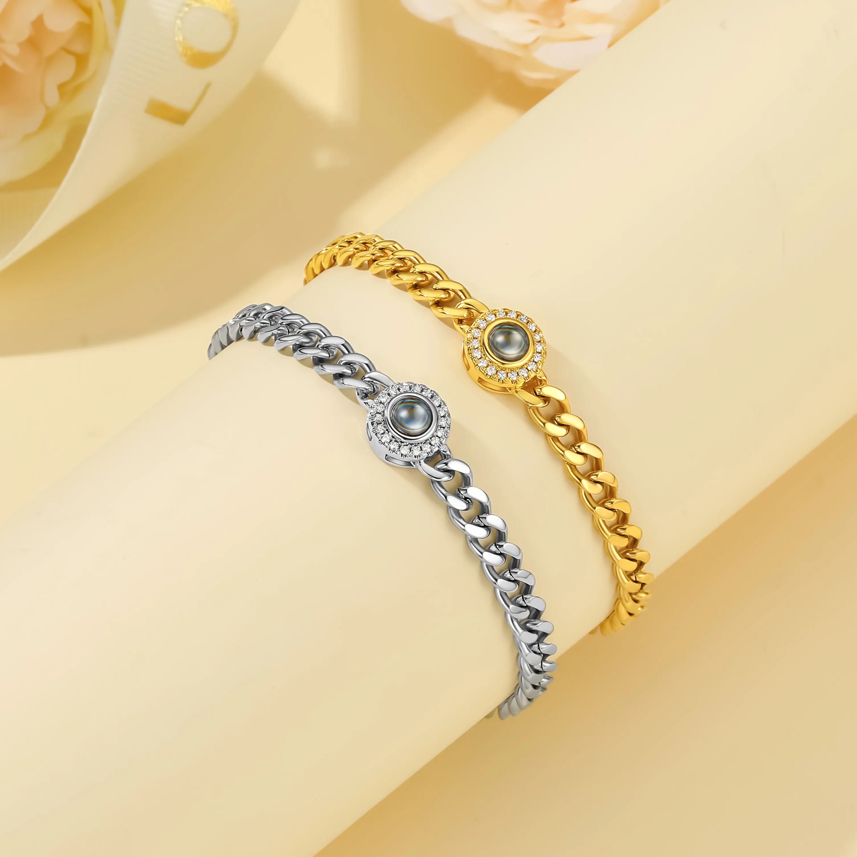 Personalized Photo Projection Bracelet for Women - Valentine's Day Gift 2 colors
