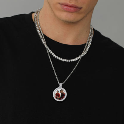 man wearing silver Circle Chain with Picture