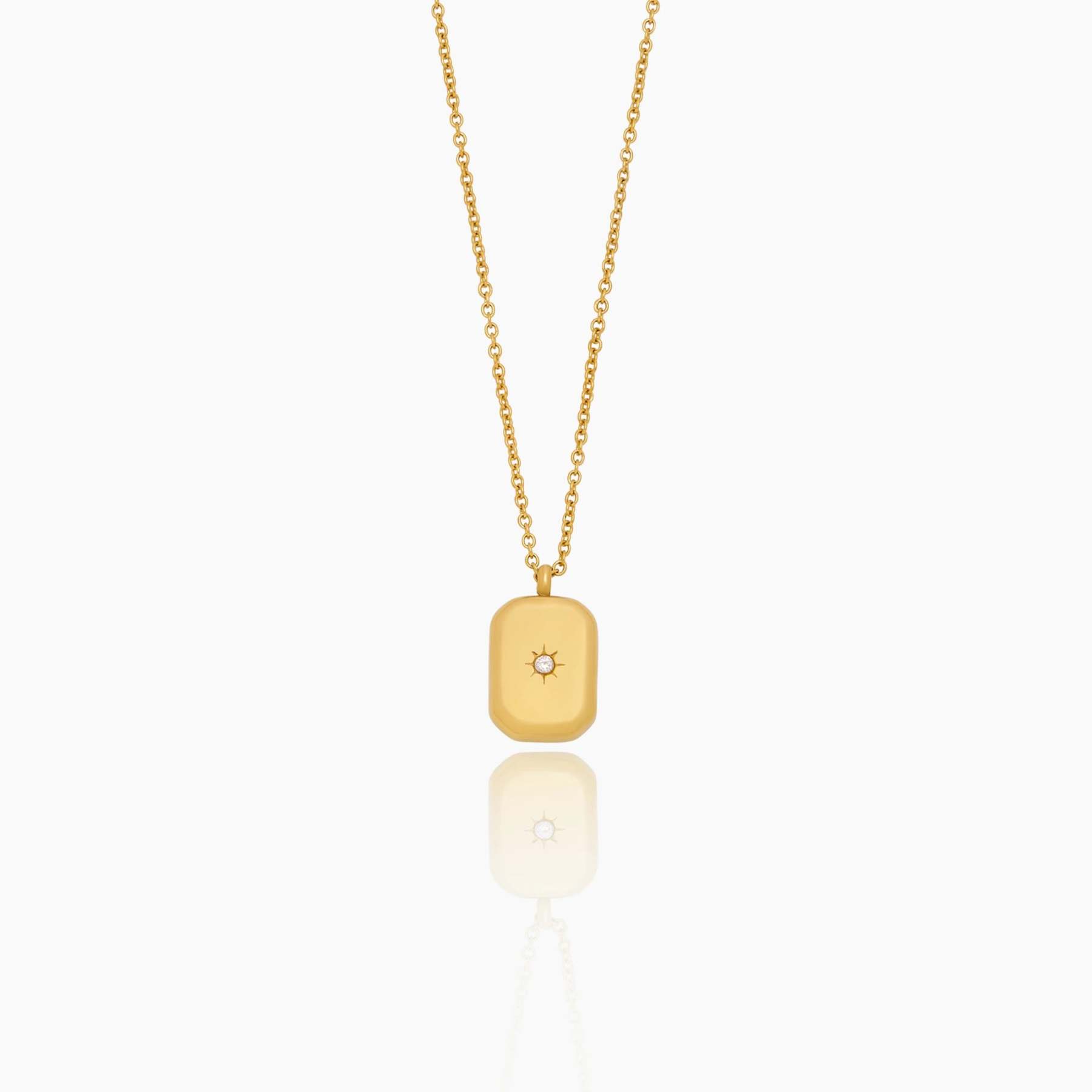 Stella Pendant Necklace