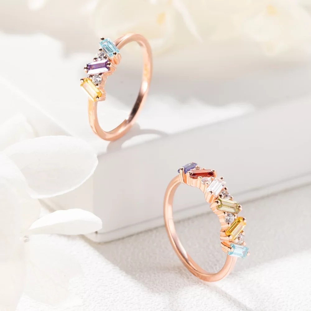 Personalized 1-6 Birthstone Interlaced Ring