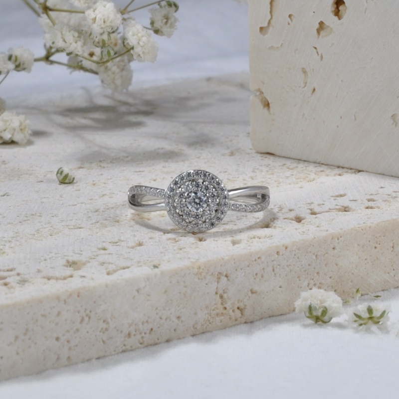 New Chapter Circle Ring