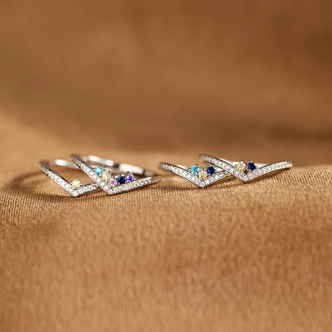 Custom Birthstones V Shape Rings With Zircon