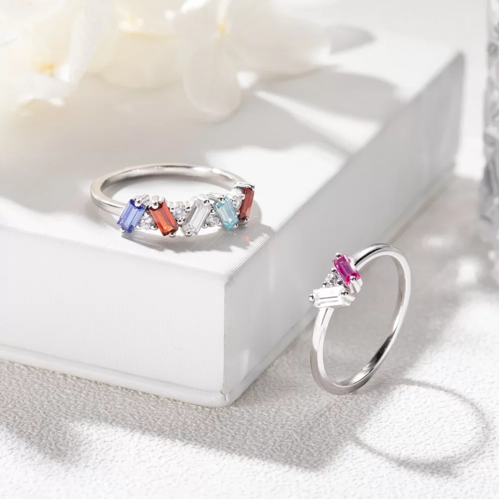 Personalized 1-6 Birthstone Interlaced Ring