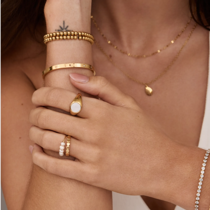 Mini Pearl Row Ring