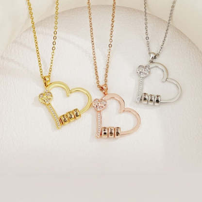 Personalized Family Heart Pendant Necklace with 1-6 Engraved Names and Birthstones Beads Mother's Day Birthday Gift for Mom Grandma