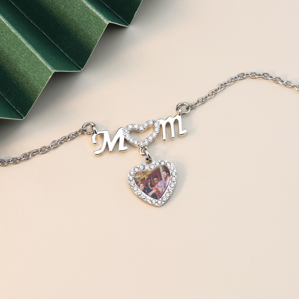 Personalized Photo Exquisite Mama Heart Necklace for Mother's Day Gifts