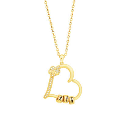 Personalized Family Heart Pendant Necklace with 1-6 Engraved Names and Birthstones Beads Mother's Day Birthday Gift for Mom Grandma