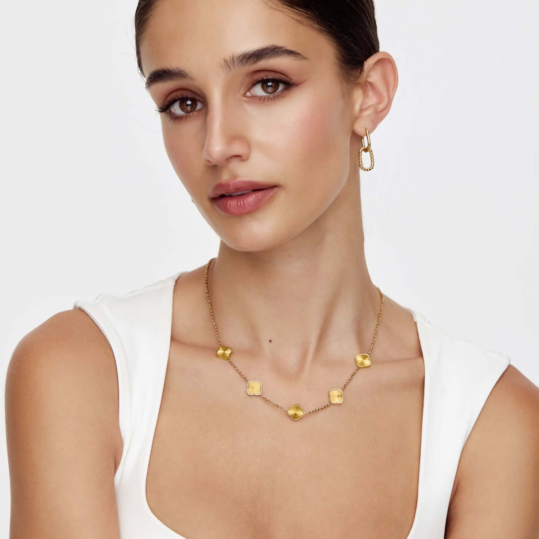 Sunburst Clover Necklace