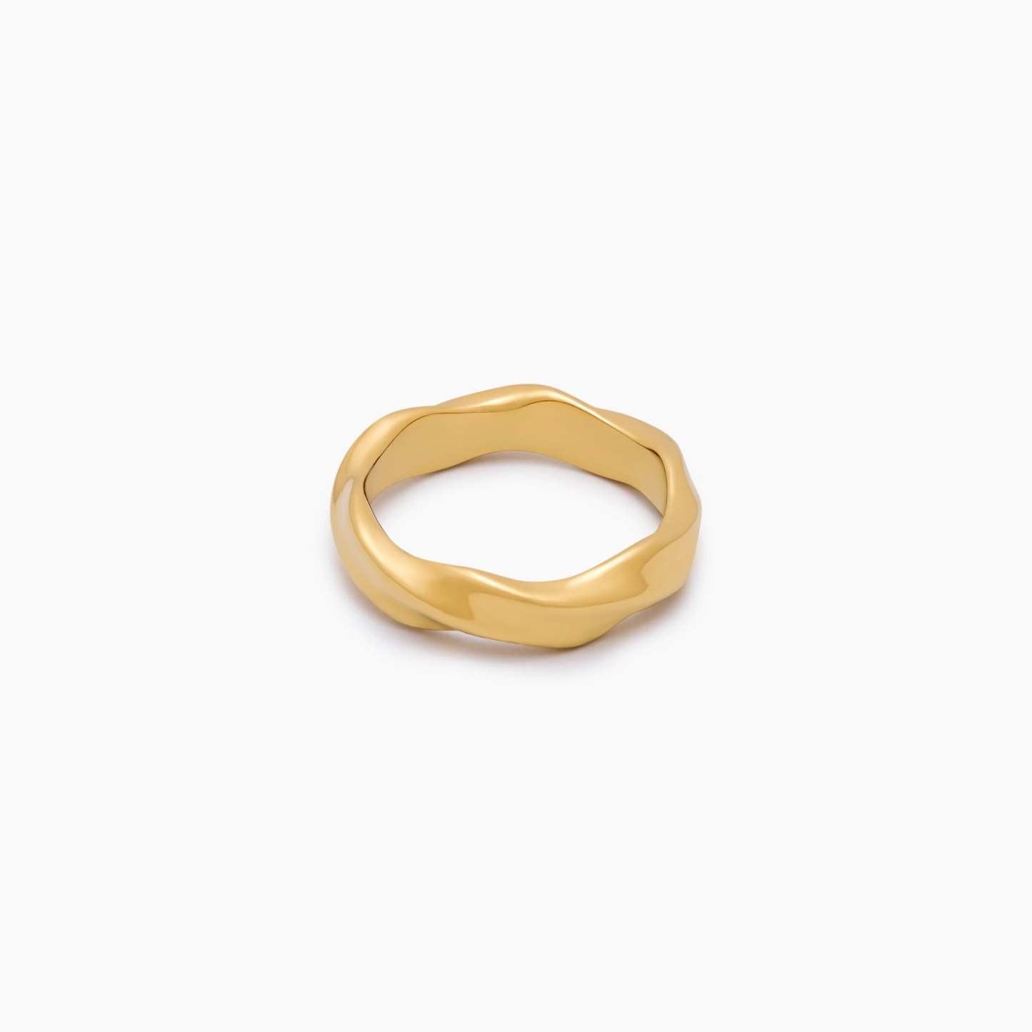Wave Twist Ring