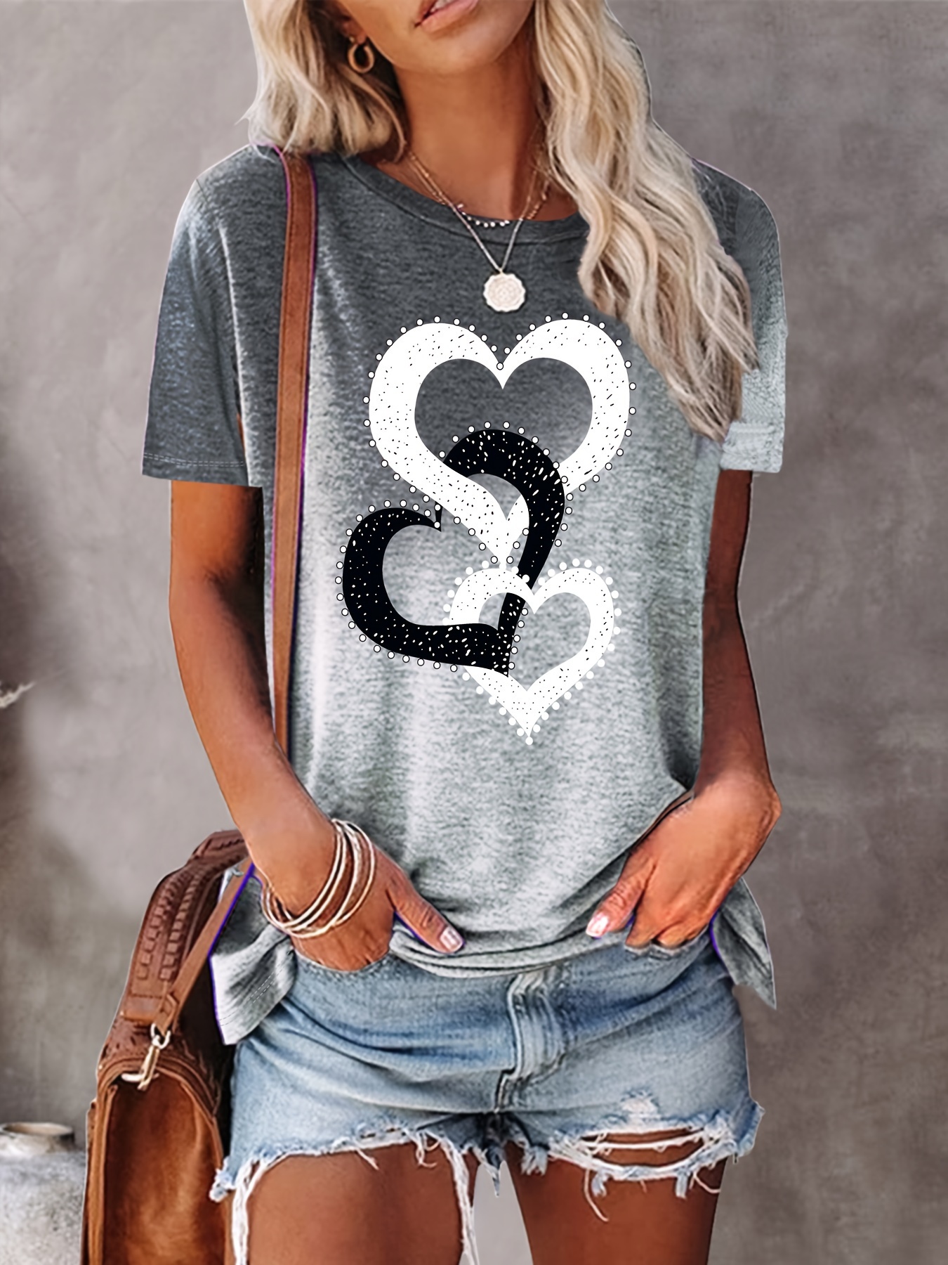 Plus Size Heart Print Women's Casual Crew Neck Short Sleeve T-Shirt