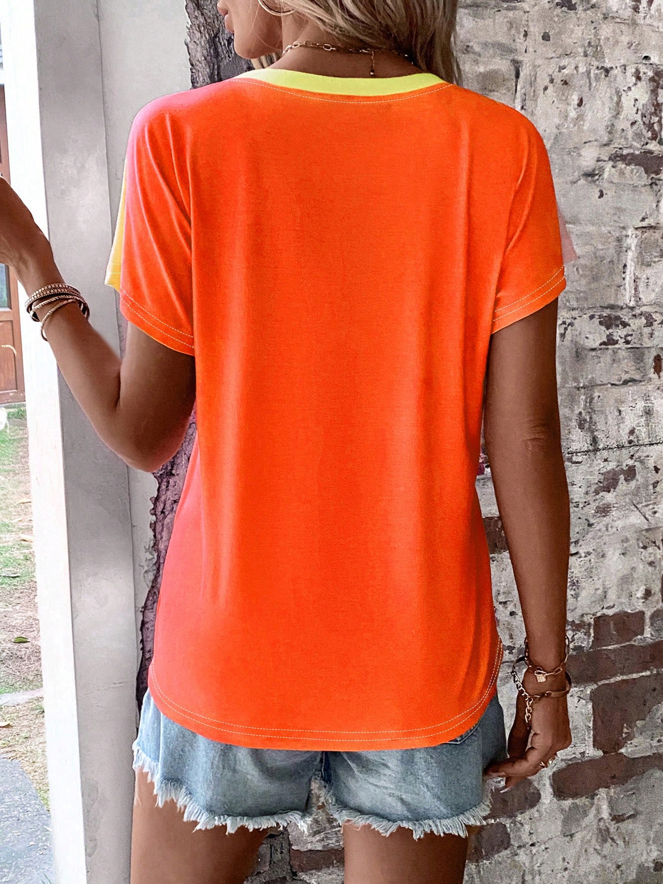 Ombre Button Detail Batwing Sleeve Tee