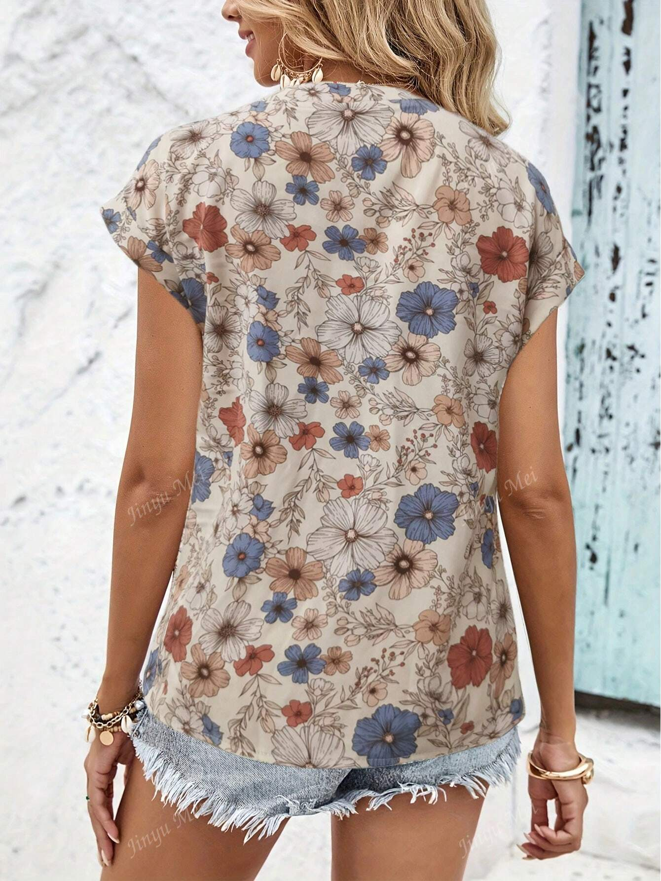 Women's Floral Print V-Neck Batwing Sleeve Casual Vacation Blouse