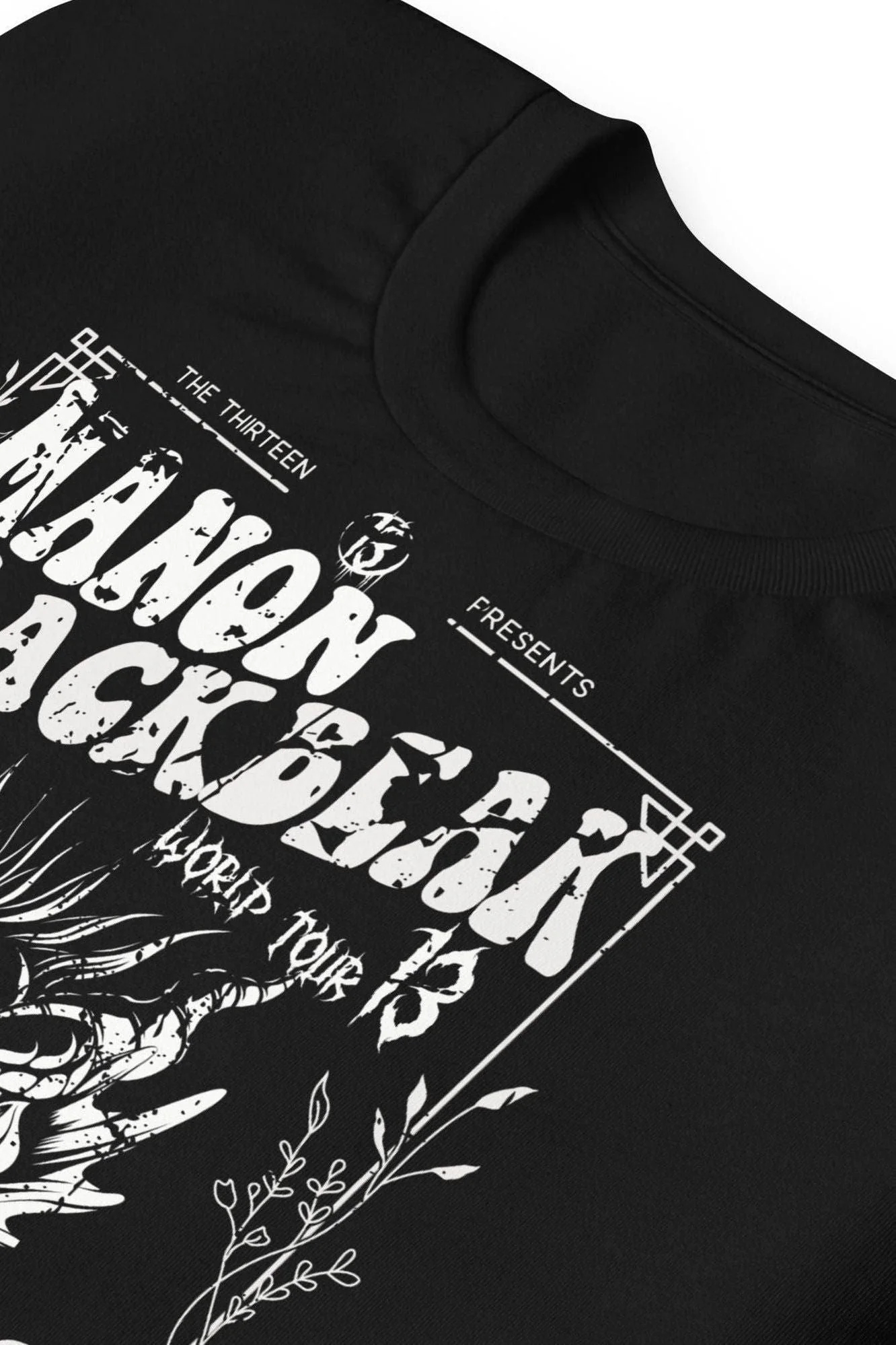 Manon Blackbeak T-Shirt