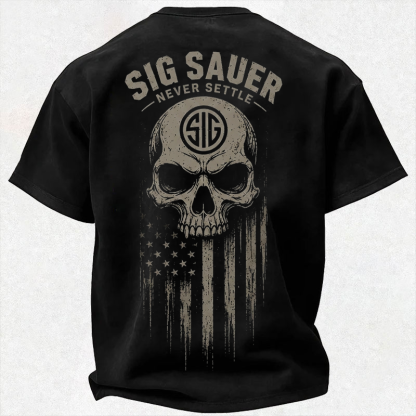 SIG NEVER SETTLE Stars and Stripes Logo Skull Print Men's T-shirt
