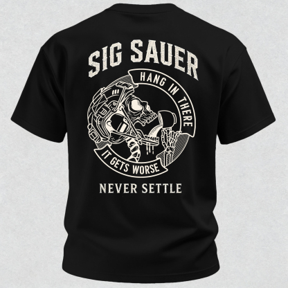 NEVER SETTLE Print Men's T-Shirt