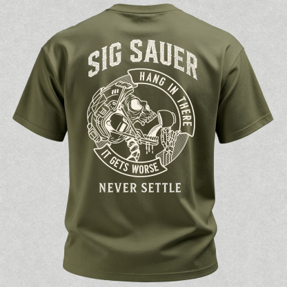 NEVER SETTLE Print Men's T-Shirt