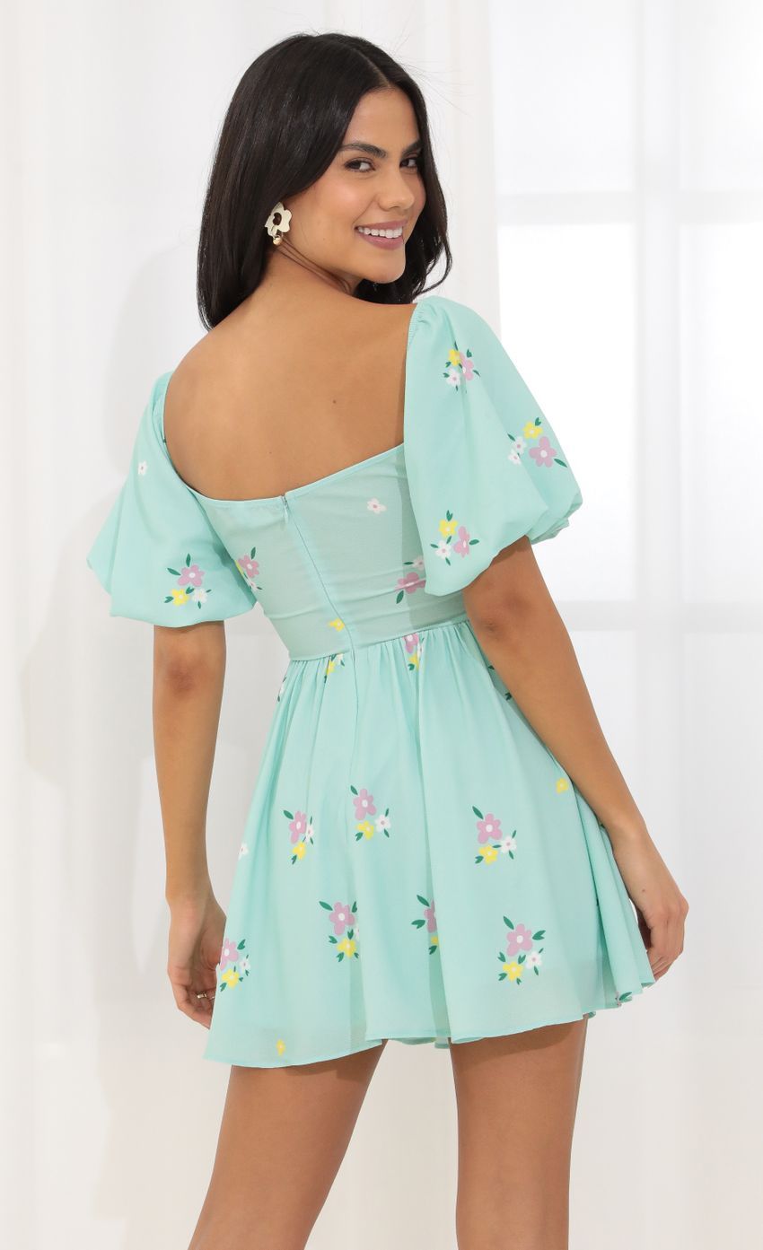 Tummy Cutout Dress in Green-Sunny Prom. All rights reserved.