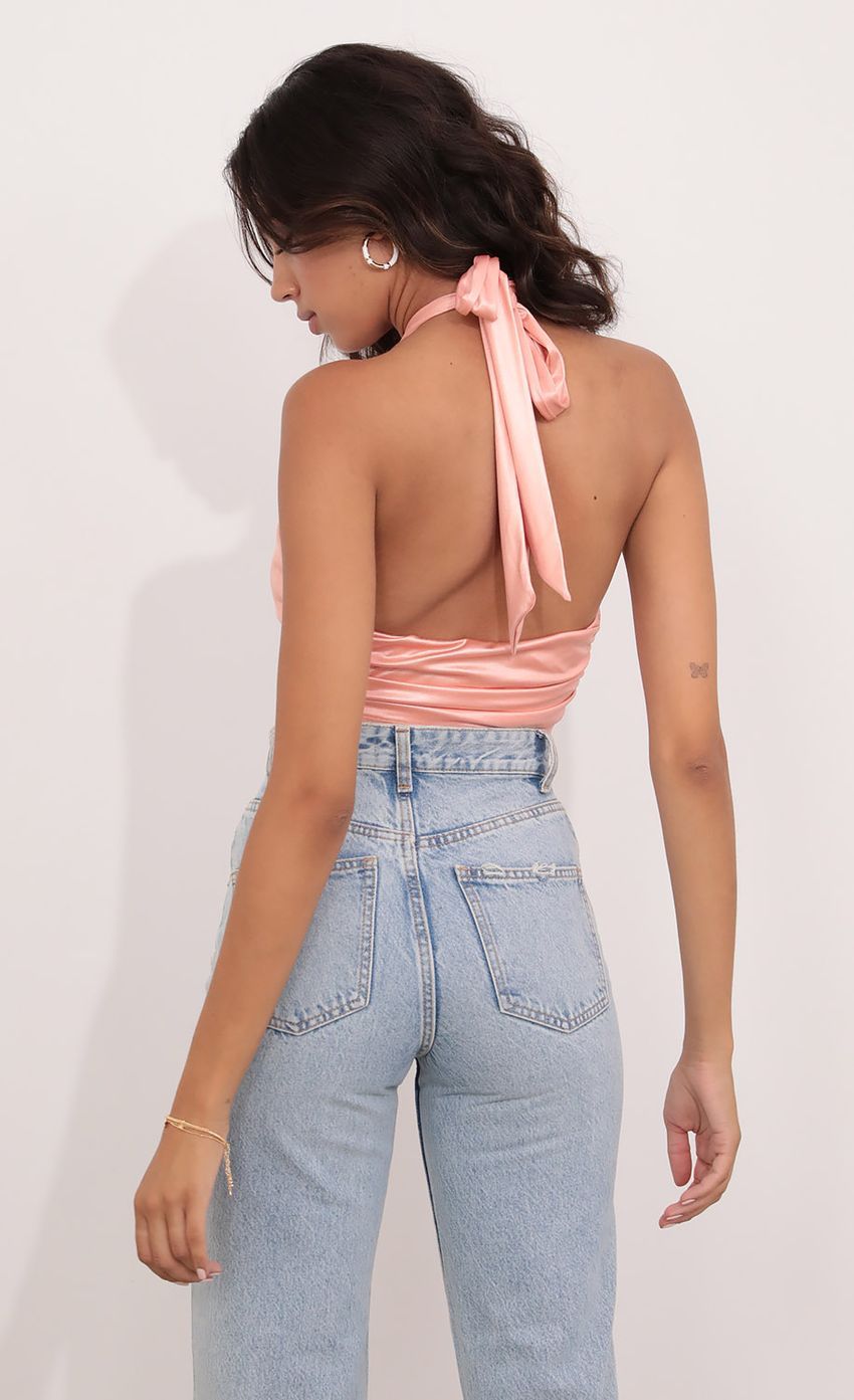 Top in Peach-Sunny Prom. All rights reserved.