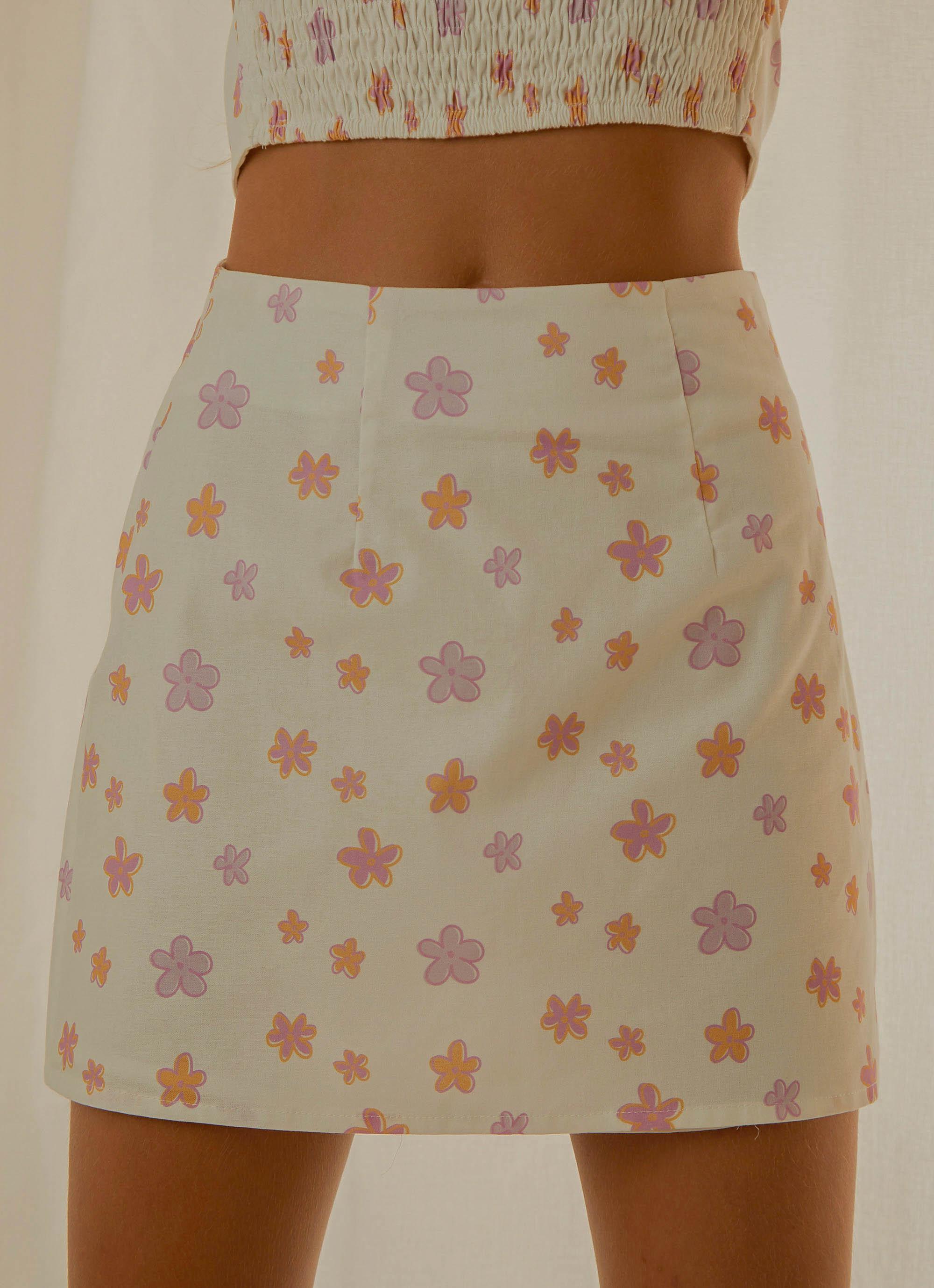 Morning Market Linen Mini Skirt - Pink Wild Poppies-Sunny Prom. All rights reserved.