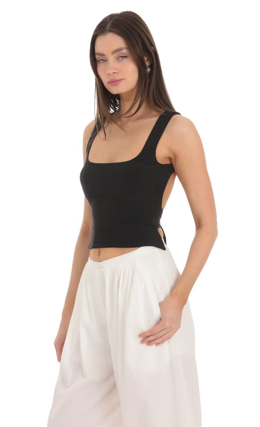 Scoop Neck Open Back Top in Black-Sunny Prom. All rights reserved.