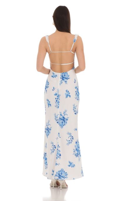 Square Neck Floral Maxi Dress in White-Sunny Prom. All rights reserved.
