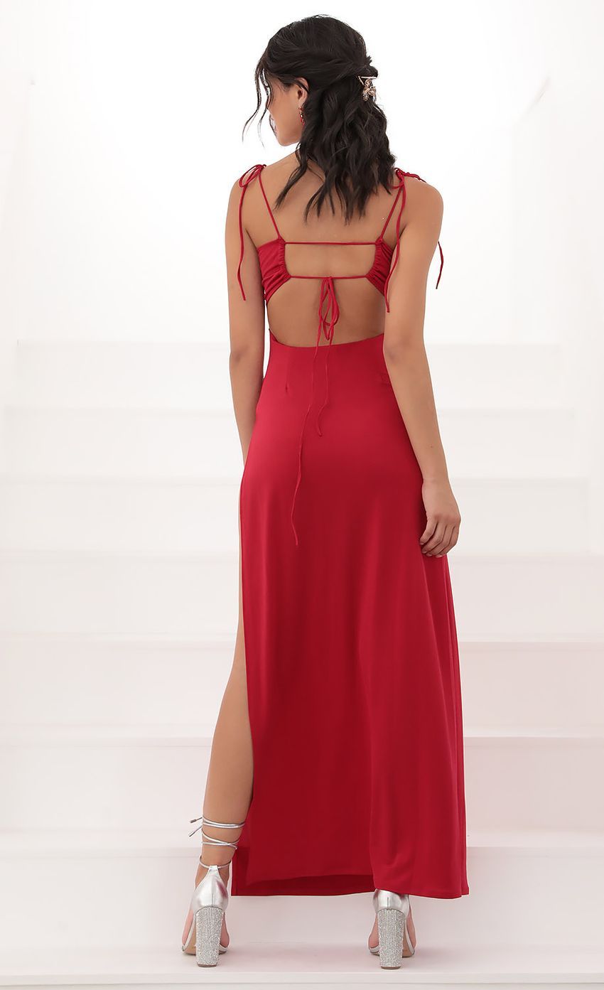 Ties Maxi in Red-Sunny Prom. All rights reserved.