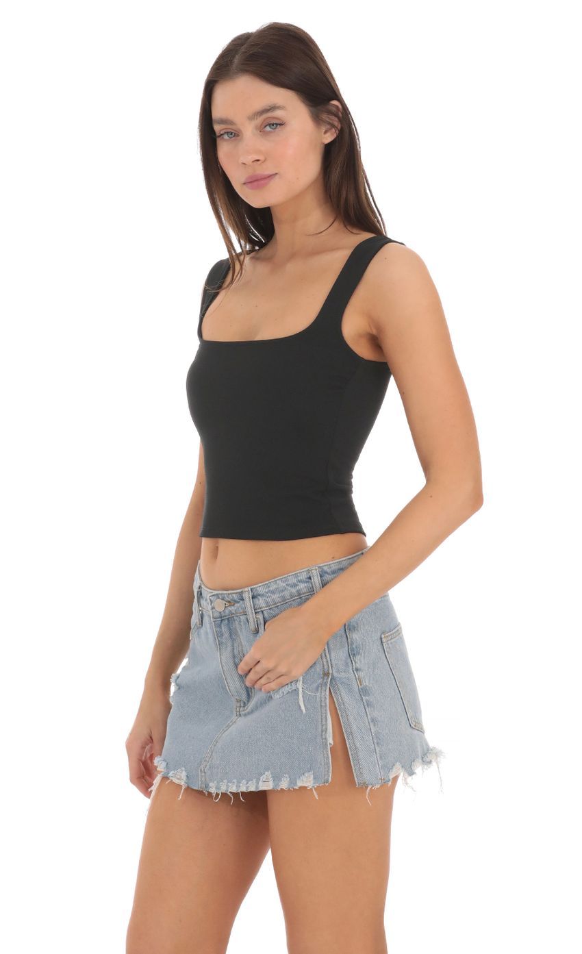 Scoop Tank Top in Black-Sunny Prom. All rights reserved.