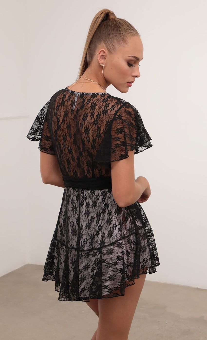 Wrap Dress in Black and Pink Lace-Sunny Prom. All rights reserved.