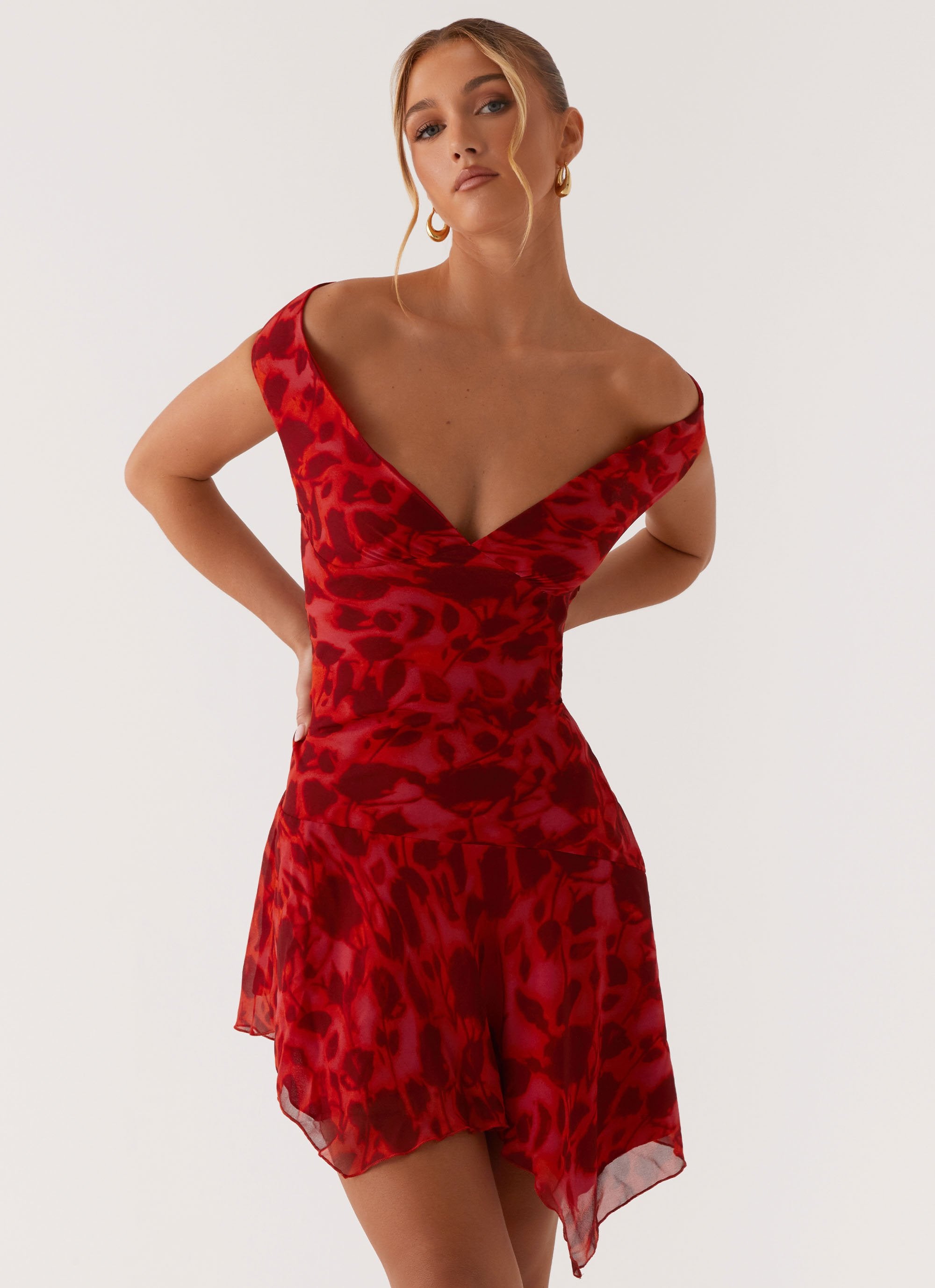 Alma Mini Dress - Deep Red Floral-Sunny Prom. All rights reserved.