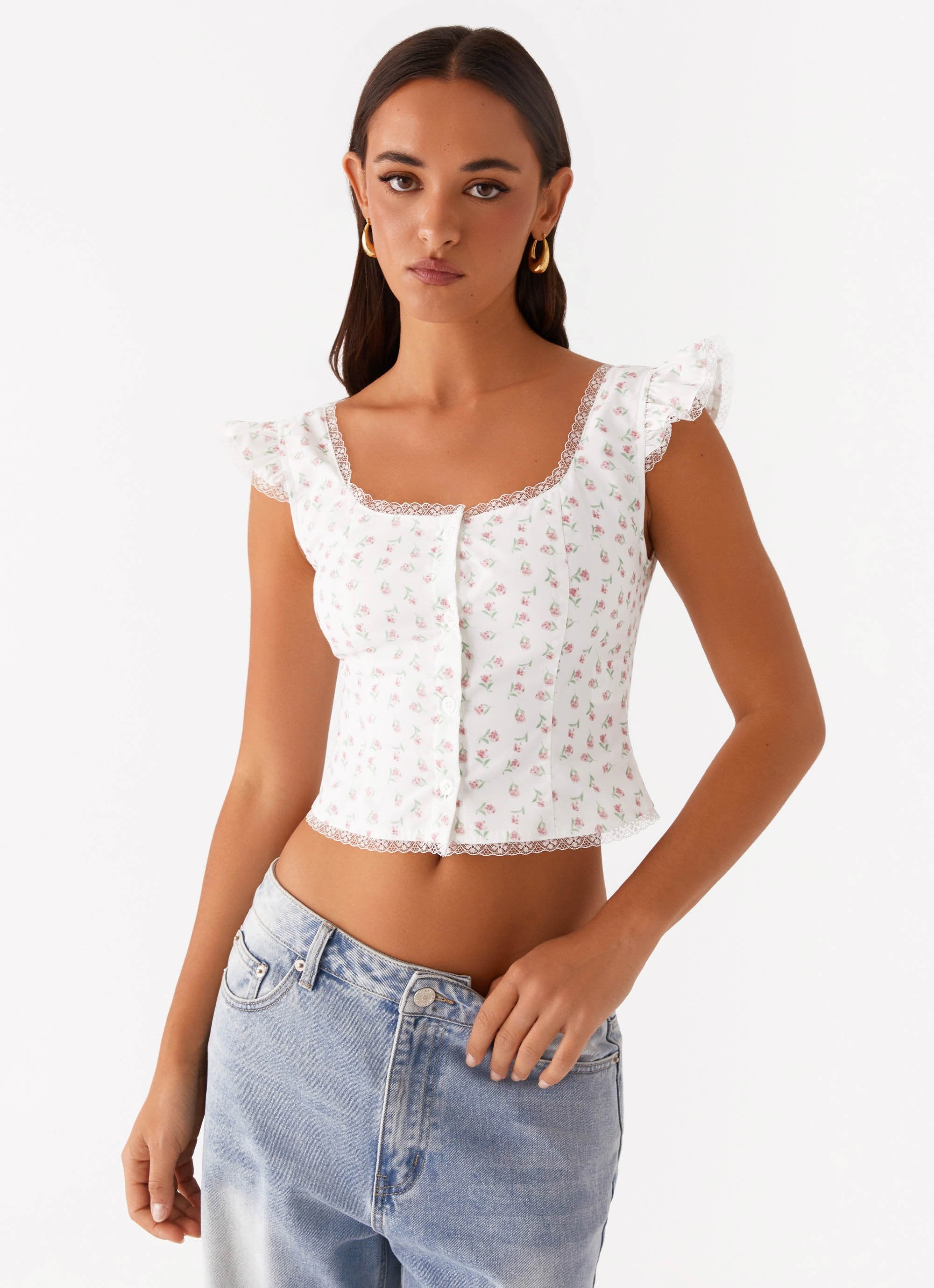 Danna Top - White Floral-Sunny Prom. All rights reserved.