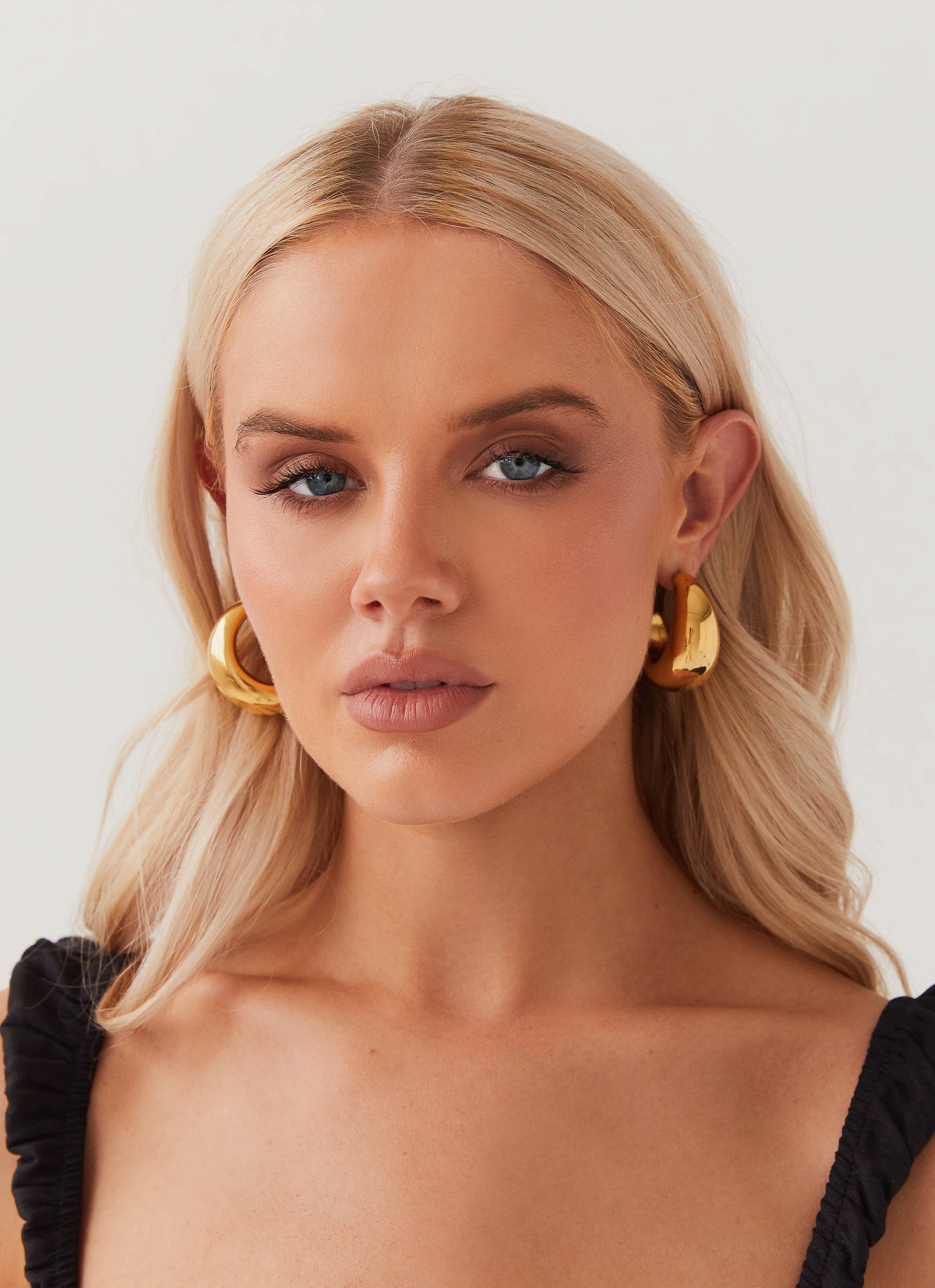 Bon Voyage Hoop Earrings - Gold-Sunny Prom. All rights reserved.
